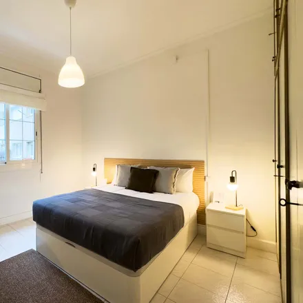 Rent this 1 bed room on Carrer de Muntaner in 408, 08001 Barcelona