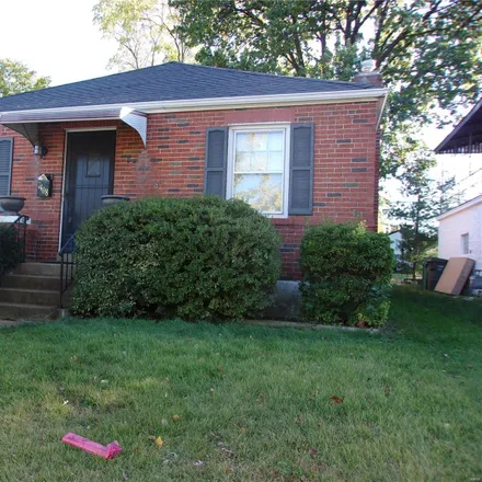 Rent this 2 bed house on 7408 Brunswick Avenue in Shrewsbury, MO 63119