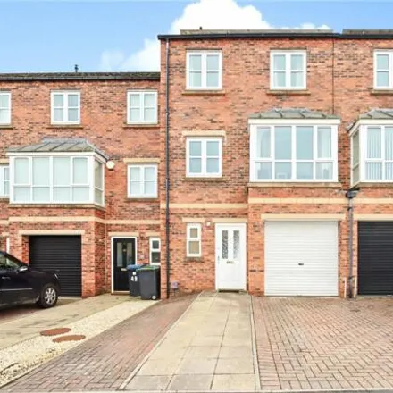 Buy this 3 bed townhouse on Queens Gate in Crookhall, DH8 5FA