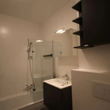 Rent this 1 bed apartment on Avenue Livingstone - Livingstonelaan 21 in 1000 Brussels, Belgium