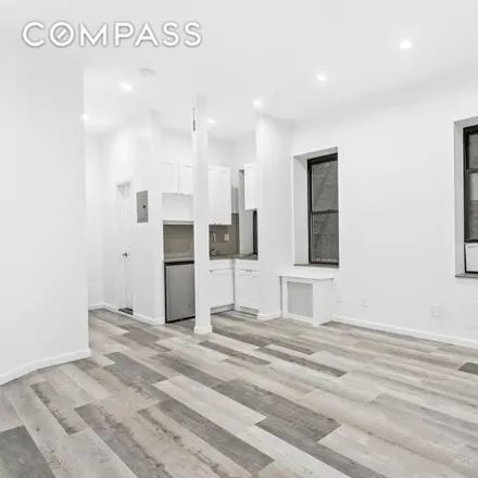 Image 3 - 342 West 56th Street, New York, NY 10019, USA - Apartment for rent