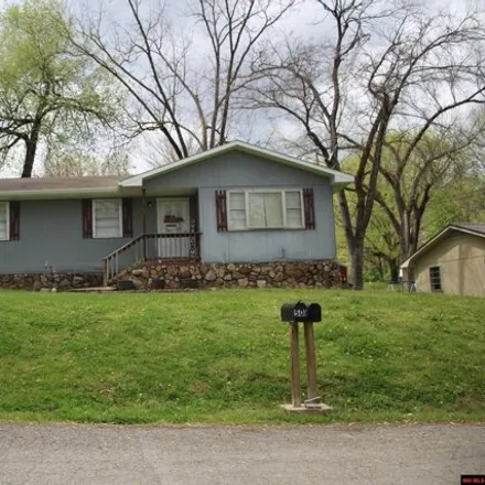 Buy this 3 bed house on 304 5th Street in Yellville, Marion County