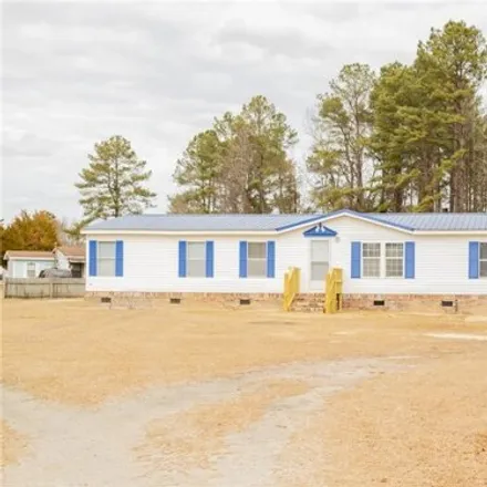 Buy this studio apartment on 437 Lumbee Avenue in Robeson County, NC 28360