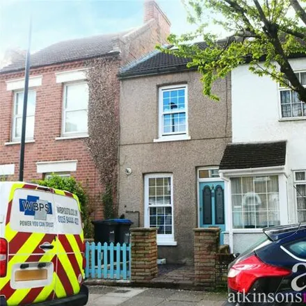 Buy this 3 bed townhouse on Churchbury Road in London, EN1 3HT