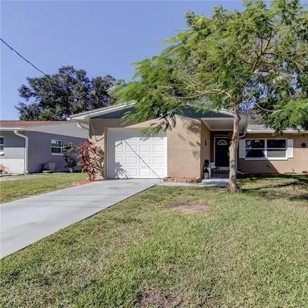 Buy this 3 bed house on 6046 57th Street North in Pinellas Park, FL 33709