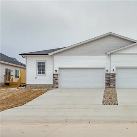 Buy this 3 bed condo on 8349 Northeast Hubbell Road in Bondurant, IA 50035