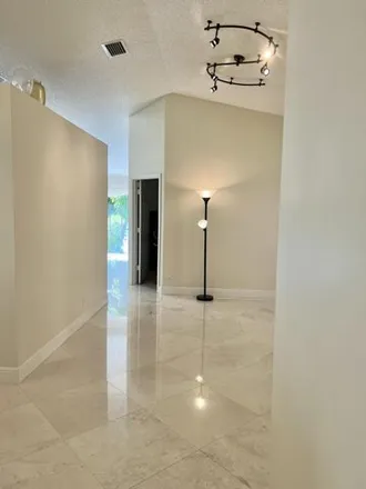 Image 8 - 6097 Adriatic Way, Lake Belvedere Estates, Palm Beach County, FL 33413, USA - House for rent