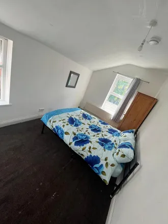 Rent this 1 bed room on 108 Gladstone Road in Sparkbrook, B11 1LL