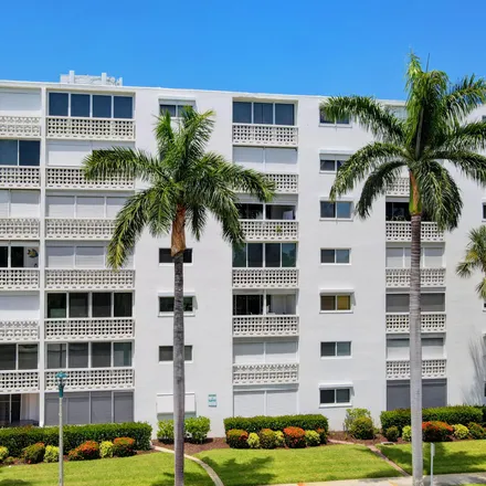 Buy this 2 bed condo on 1 North Golfview Road in Lake Worth Beach, FL 33460