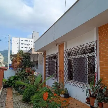 Buy this 4 bed house on Avenida Martin Luther in Nações, Balneário Camboriú - SC