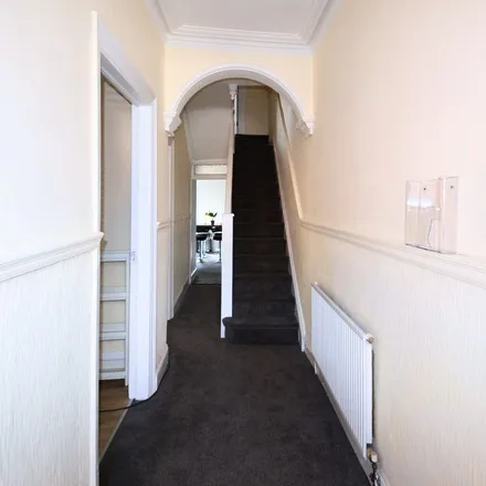 Image 1 - 19 Clonmore Terrace, Ballybough, Dublin, D01 Y751, Ireland - Apartment for rent