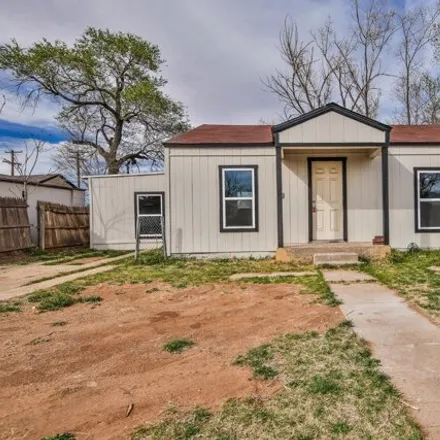 Buy this 2 bed house on 2088 37th Street in Lubbock, TX 79412