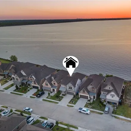 Rent this 5 bed house on Lakefront Court in Kaufman County, TX