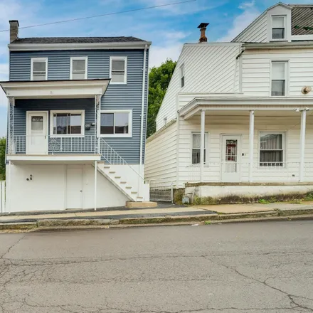 Buy this 3 bed house on 924 Walnut Street in Ashland, PA 17921