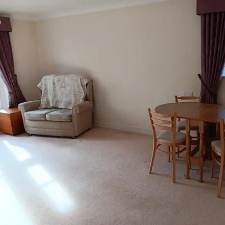 Image 3 - Grange Court, 198 Warwick Road, Ulverley Green, B92 7GL, United Kingdom - Apartment for sale