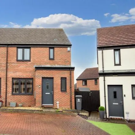 Rent this 3 bed duplex on Boyce Way in Cardiff, CF3 6AB
