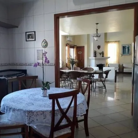 Buy this 5 bed house on Rua Condomínio Atlântico Sul in Ingleses do Rio Vermelho, Florianópolis - SC