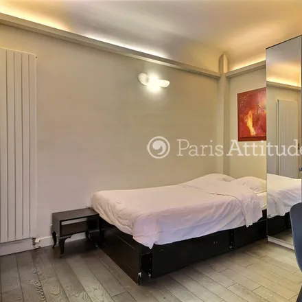 Image 2 - 71 Avenue des Champs-Élysées, 75008 Paris, France - Apartment for rent