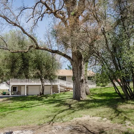 Buy this 4 bed house on 45480 North Oakview Drive in Madera County, CA 93644