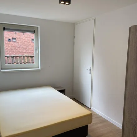 Rent this 2 bed apartment on Damsterdiep 21 in 9711 SG Groningen, Netherlands