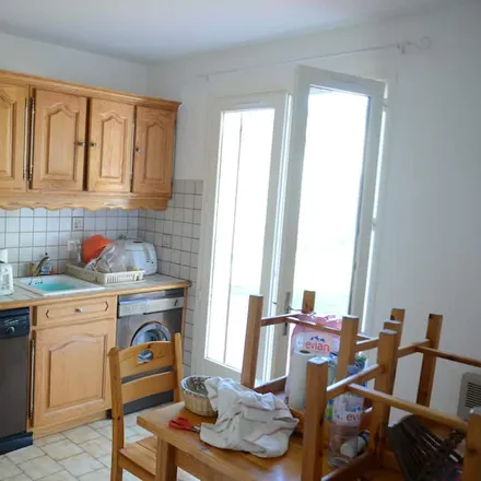 Image 2 - 34850 Pinet, France - House for rent