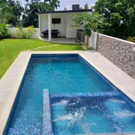 Buy this 4 bed house on Calle Brisas de Cuernavaca in Fraccionamiento Brisas, 62590 Tres de Mayo