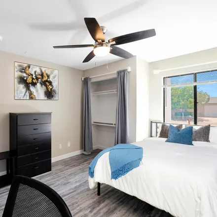 Image 4 - Glendale, Windsor Square, AZ, US - Room for rent