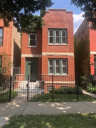 Buy this 6 bed duplex on 1403 North Oakley Boulevard in Chicago, IL 60622