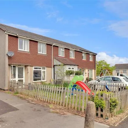 Buy this 3 bed house on 9 Humphreys Road in Wellington, TA21 9ES