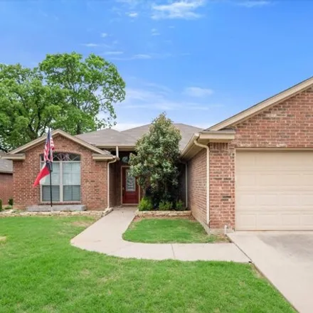 Buy this 3 bed house on 558 Oakbrook Drive in Burleson, TX 76028
