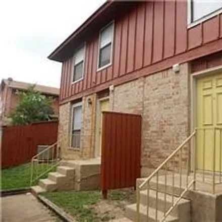 Rent this studio townhouse on 1317 Southport Drive in Austin, TX 78704