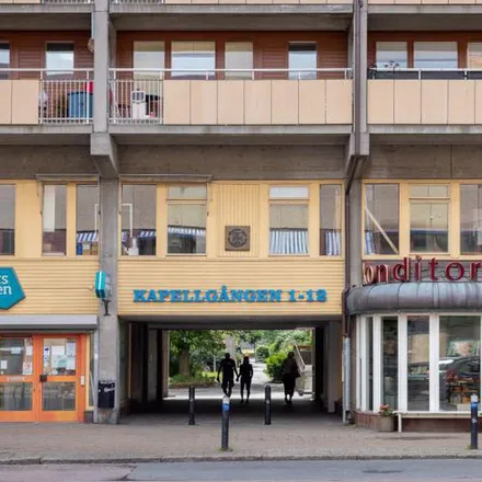 Rent this 2 bed apartment on Kapellgången in 400 15 Gothenburg, Sweden