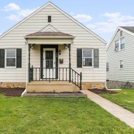 Buy this 2 bed house on 348 South Cleveland Avenue in Hagerstown, MD 21740