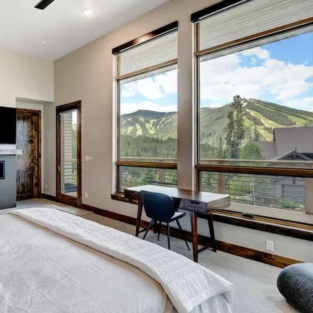Rent this 4 bed house on Winter Park in CO, 80482
