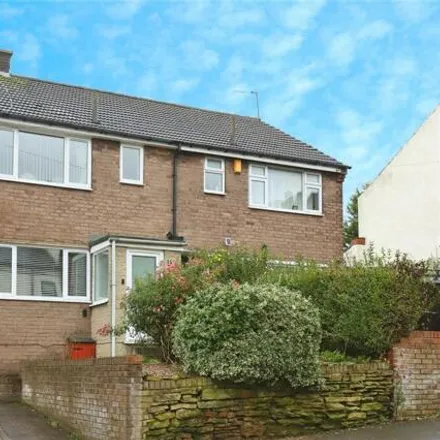 Buy this 3 bed duplex on 137 Alexandra Road in Sheffield, S2 3EJ