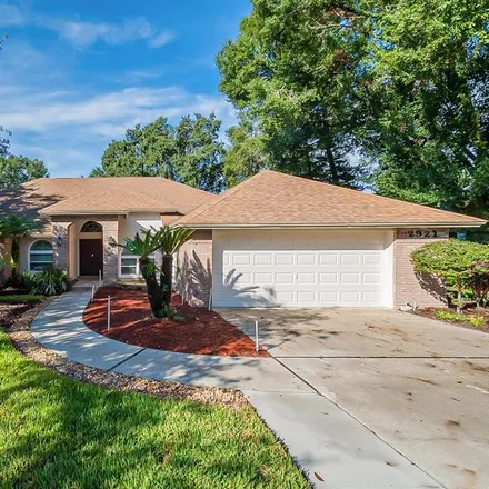Buy this 4 bed house on 2909 Clubhouse Drive in Plant City, FL 33566