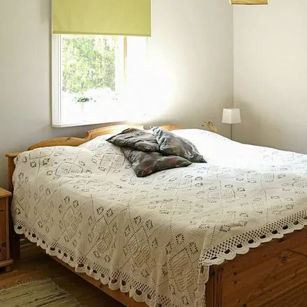Rent this 2 bed house on Coop Edsbruk in Edsgården, Uknavägen 36