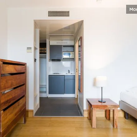 Rent this 1 bed apartment on 127 Cours de la Somme in 33800 Bordeaux, France