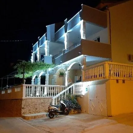 Image 9 - Jelsa, Split-Dalmatia County, Croatia - Apartment for rent