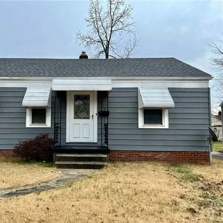 Buy this 2 bed house on 1175 Hammel Street in Akron, OH 44306