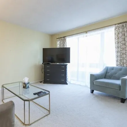 Image 7 - Center City One, 1326 Spruce Street, Philadelphia, PA 19107, USA - Apartment for rent