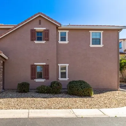 Image 3 - 6820 South 8th Drive, Phoenix, AZ 85041, USA - House for sale