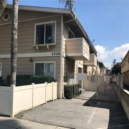 Rent this 1 bed apartment on 4546 Murietta Avenue in Los Angeles, CA 91423