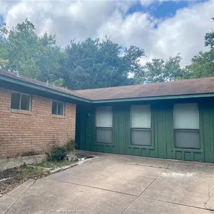 Rent this 4 bed house on 1140 Westover Street in College Station, TX 77840