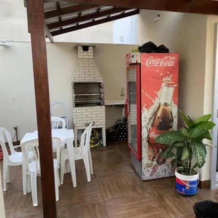 Buy this 3 bed house on Rua Minas Gerais in Regional Norte, Betim - MG