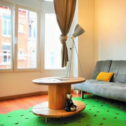 Image 3 - Lille, HDF, FR - Apartment for rent
