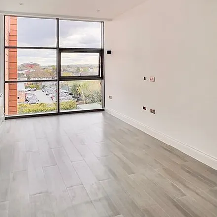 Rent this 1 bed apartment on Tuns Lane in Slough, SL1 3HQ