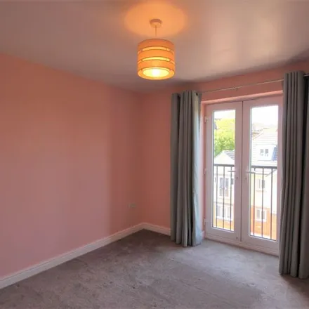 Image 6 - The Mayfields, Redditch, B98 7EB, United Kingdom - Apartment for rent