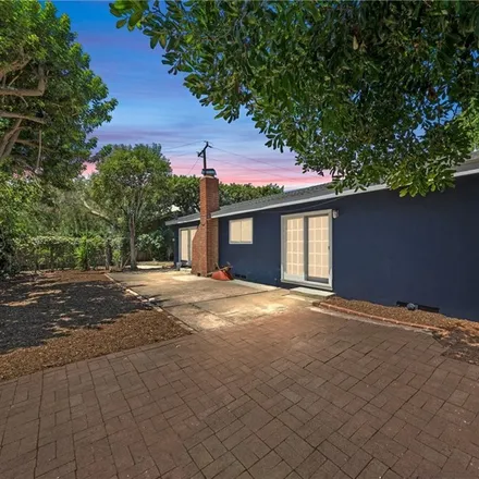 Image 3 - 12962 Woodlawn Avenue, North Tustin, CA 92780, USA - House for sale