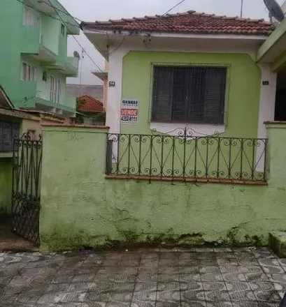 Buy this 2 bed house on Rua dos Experidionários in Cerâmica, São Caetano do Sul - SP